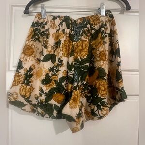 New ! Abercrombie & Fitch Linen Floral Shorts